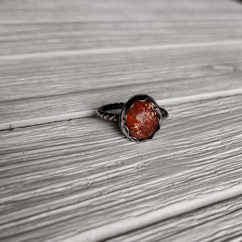 Sunstone Ring - Picture 15 of 16